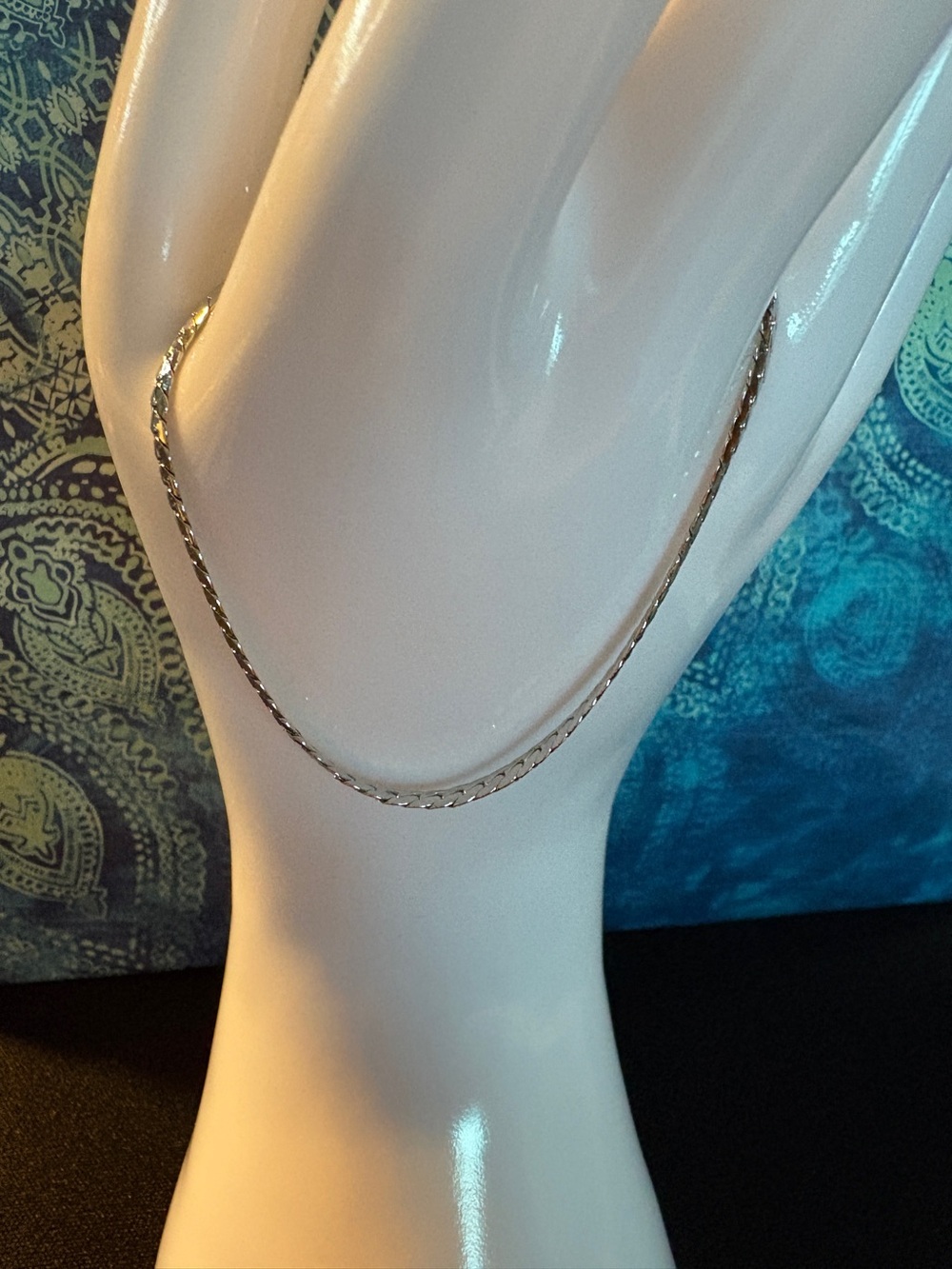 Delicate Gold-Tone Women's Chain Bracelet